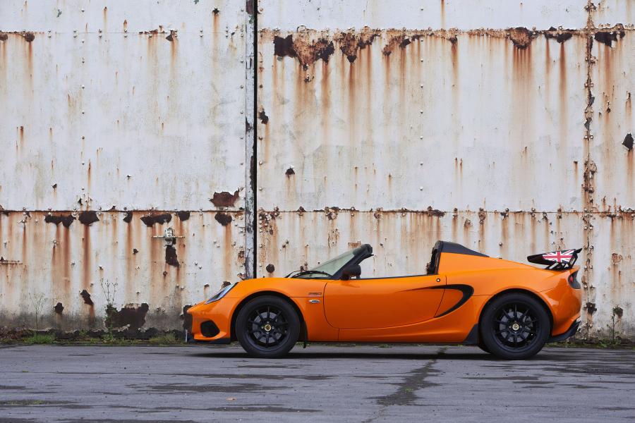  Lotus Elise Cup 250 2017 года  (UK) (фото 44 из 46)
